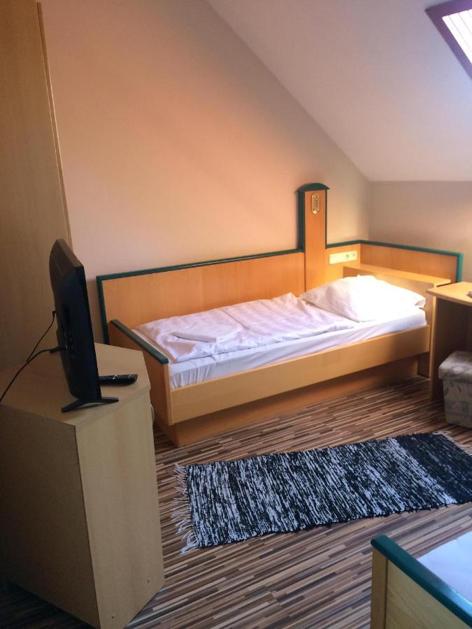 Venusz Panzio Es Vendeglo Bed & Breakfast Bagod Екстериор снимка