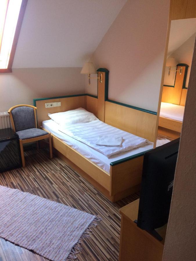 Venusz Panzio Es Vendeglo Bed & Breakfast Bagod Екстериор снимка